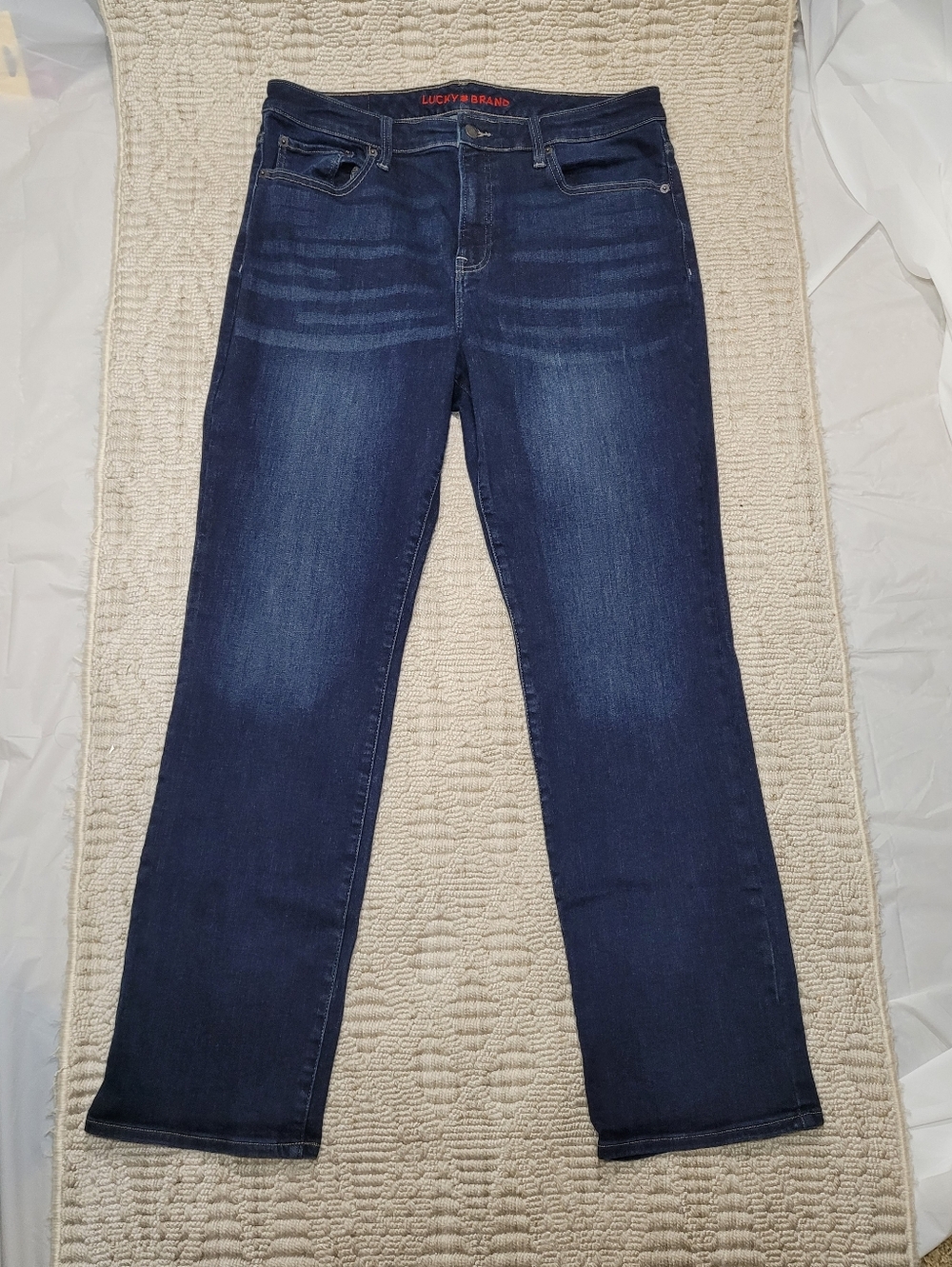 ​Lucky Brand High Rise Lucky Curvy Straight Jeans Plus Size 16/33 R NWOT